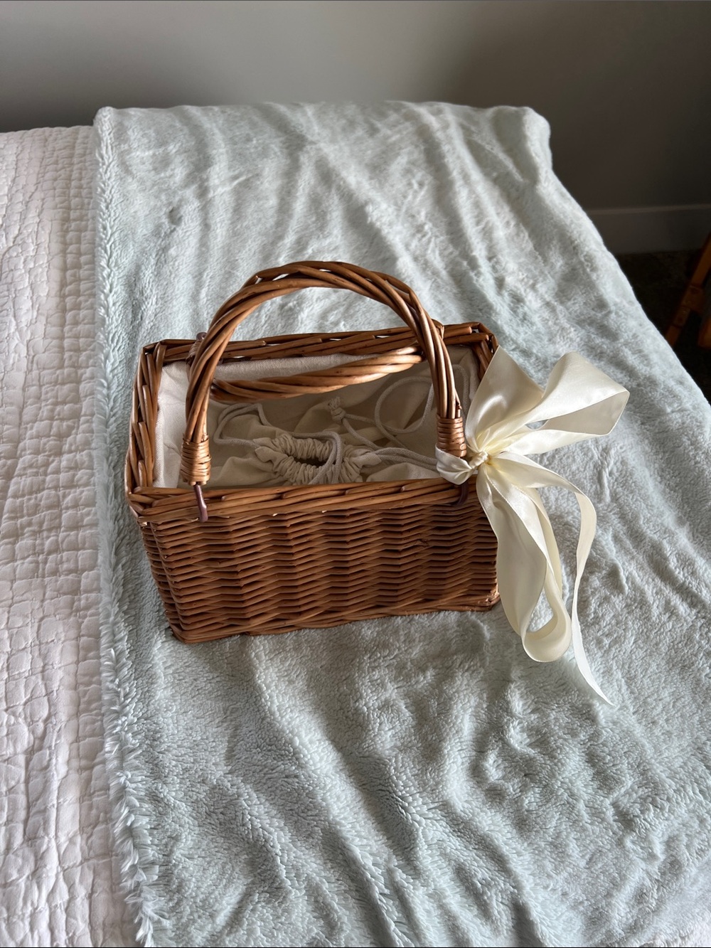 Woven Picnic Basket Handbag with Cream Ribbon